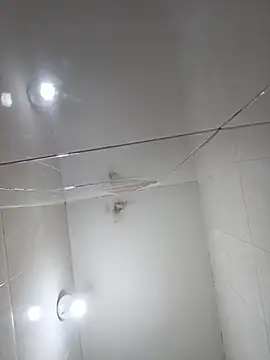 misshot_02 webcam