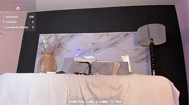 Jacky-wolf1 webcam