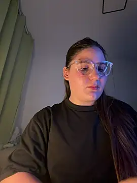 Sweet_Valentiina webcam