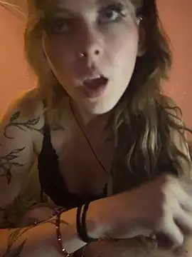 Alina-420