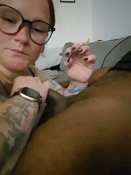 TinkTink87 live webcam