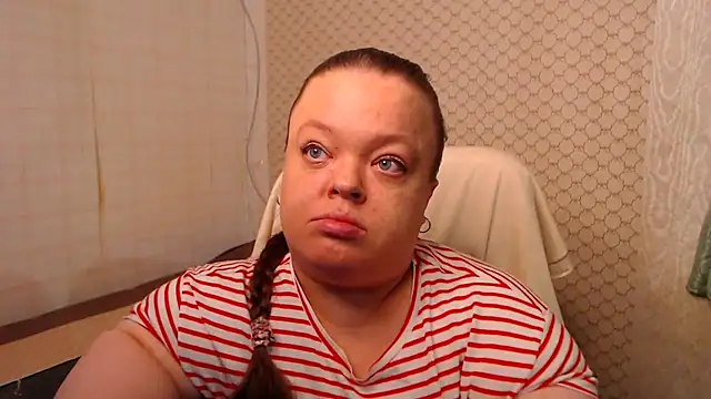 Janiffer_MiMi live cam on StripChat