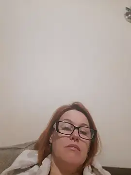 LanaOlbenst live cam on StripChat