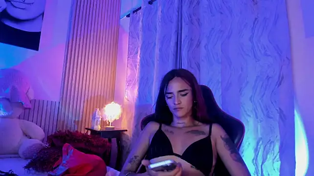 _ravynrouge1 webcam