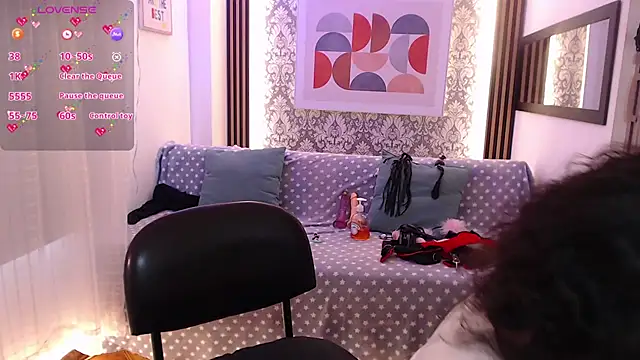Nyxx_Velariia webcam