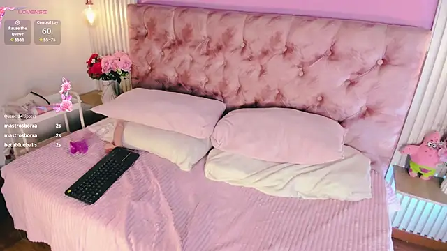 _Megganrose_ webcam
