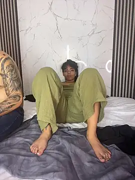 ErickAndSasha webcam