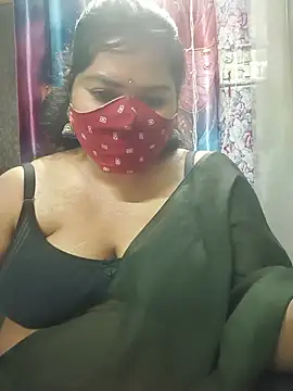 Liyaa_24 webcam