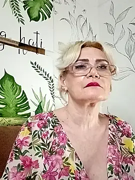 Catty_Lady webcam
