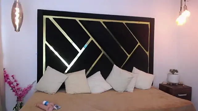 Scarlett_Moon3 webcam