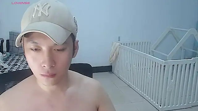 yichen008 (M young) - 完成开始开票射精
