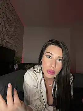 itsnina_ (F young) - flash seins