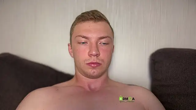 iron__chap webcam