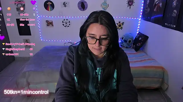 Cherry_blush_ live cam on StripChat