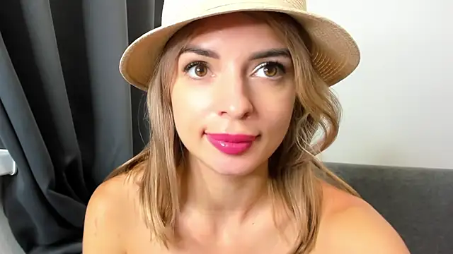 _ellen_meow_ webcam