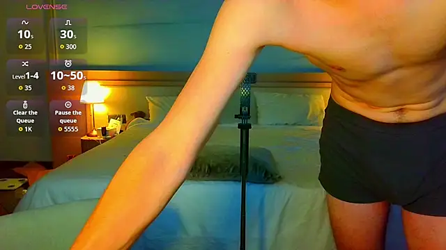 hello_imkittyy live cam on StripChat