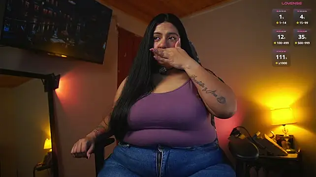 coraline_latin live cam on StripChat