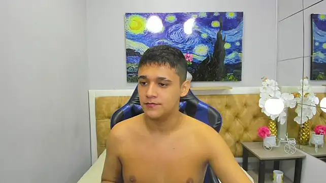 Antrax_18_ live cam on StripChat