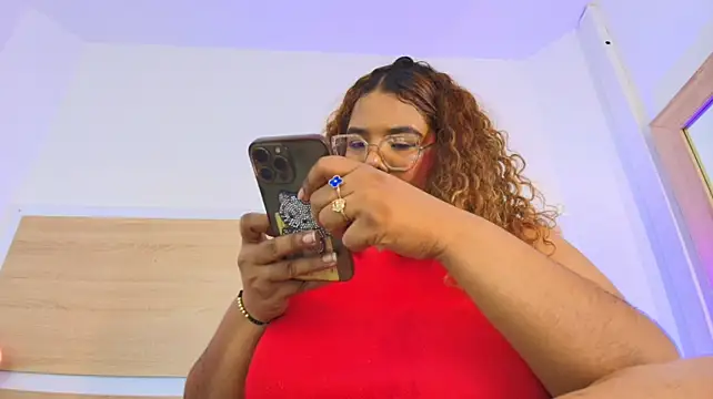 Your_big_ebony_goddness webcam