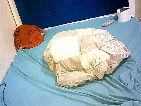 Sexyzandi webcam