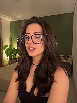 EmaSaenz webcam