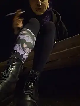 Purple_Coffin666 webcam