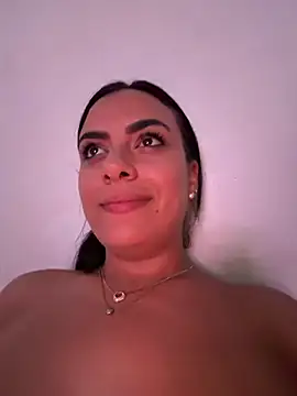 Elyza_Ibarra webcam