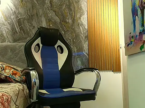 karymmusclet777 webcam