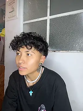 ian_mathias_ webcam