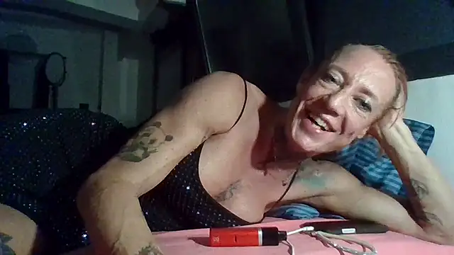 miryredqueen webcam