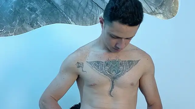 LoganKush_ webcam