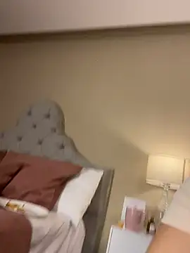 AlmaraRouge webcam