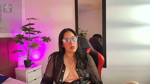 Rossy_Marks webcam