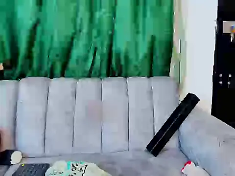 Jared_Kushhs webcam