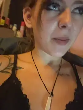 Alina-420 webcam