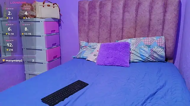 zafira_lenox webcam
