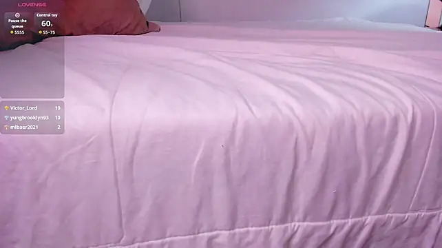 _miafox_7 webcam