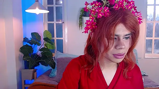 emma_cut3_ webcam