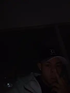 Taylor_DiamondBoy webcam
