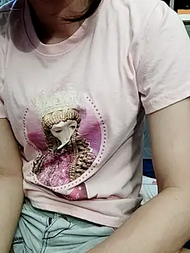queensoreal (Ask my age) - Save me.make me happy and cum💦