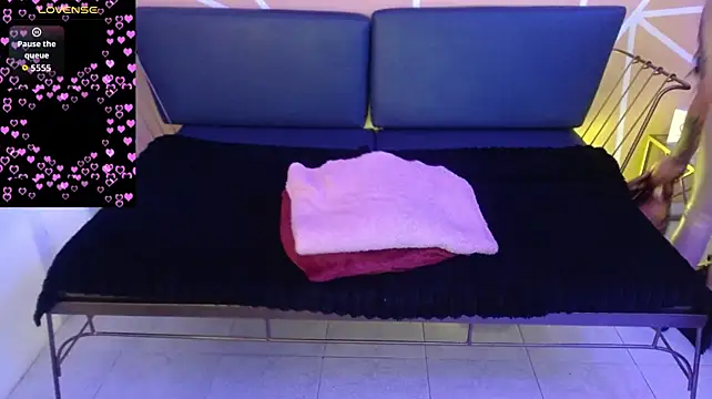 Roxanne_vale webcam