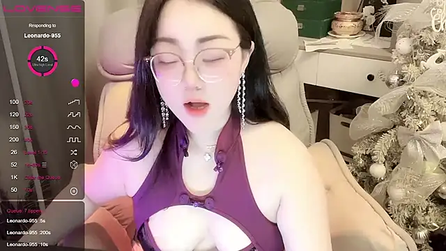 Monica-666888- webcam