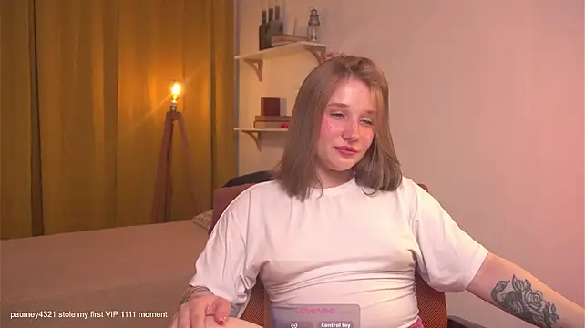 AliceTrenton webcam