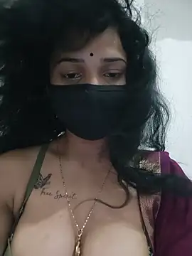 Miss_Liara01 webcam