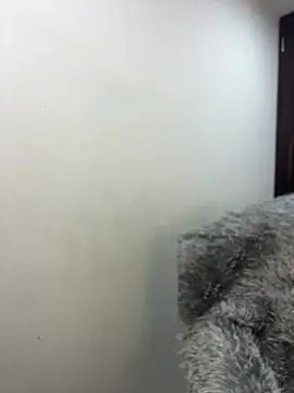 MiaJones21