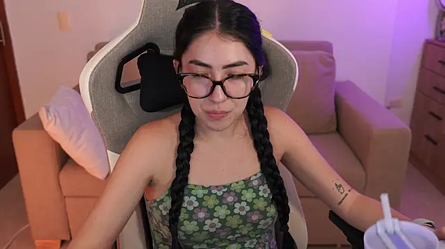 anyacutex live cam on StripChat