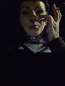 Purple_Coffin666 webcam