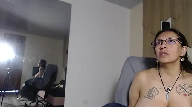 sami29_ webcam