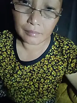 Juhi_09 webcam