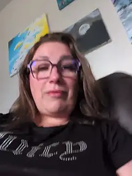 Canadian_BBW webcam
